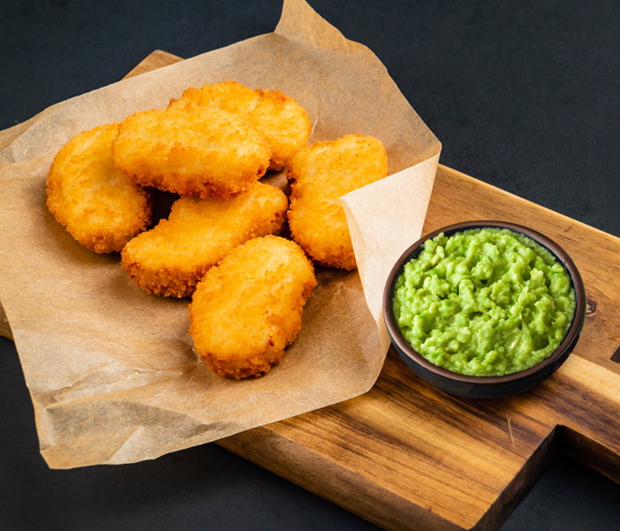 Nuggets di pollo con salsa guacamole 