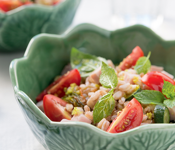 Insalata d'orzo con GranCotto Arrosto e pomodori secchi